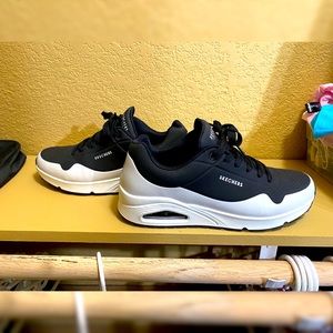 New Sketchers Mens Shoes